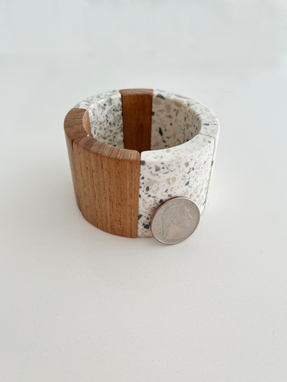 Elk x Anthropologie Faceted Wood & Terrazzo Style Block Stretch Bracelet. - Picture 6 of 6